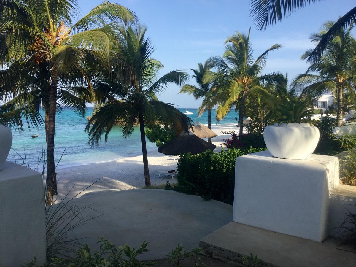 Resort The Aiyana &