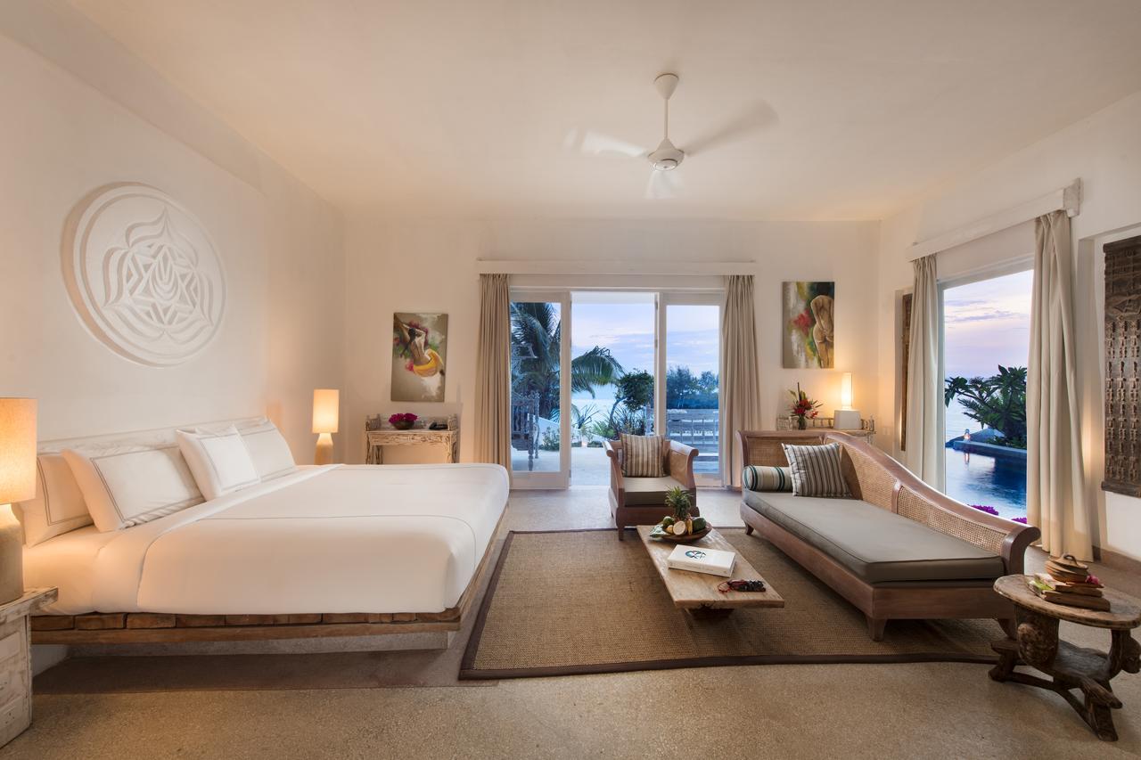 Resort The Aiyana & 5*